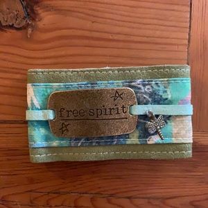 Free Spirit bracelet {Life is Good}